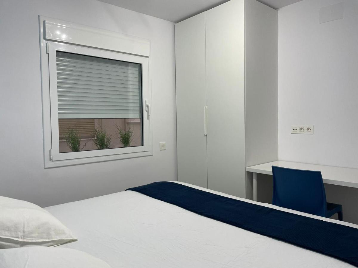 Relax Mar II Apartment Кембрилс Екстериор снимка