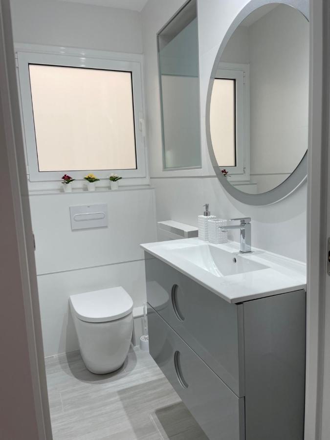 Relax Mar II Apartment Кембрилс Екстериор снимка